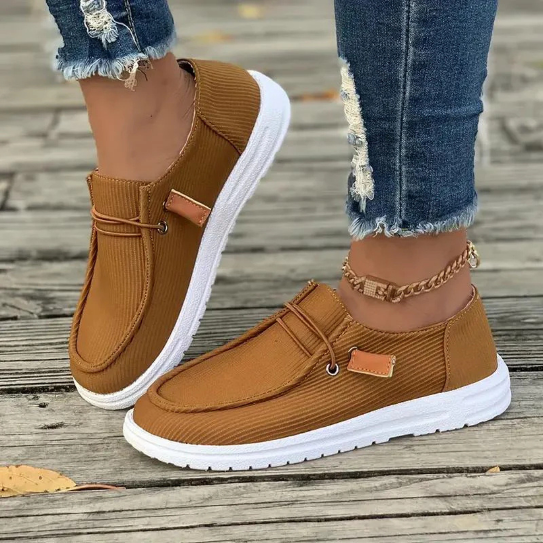 Emily | Women’s Flat Slip-On Shoes