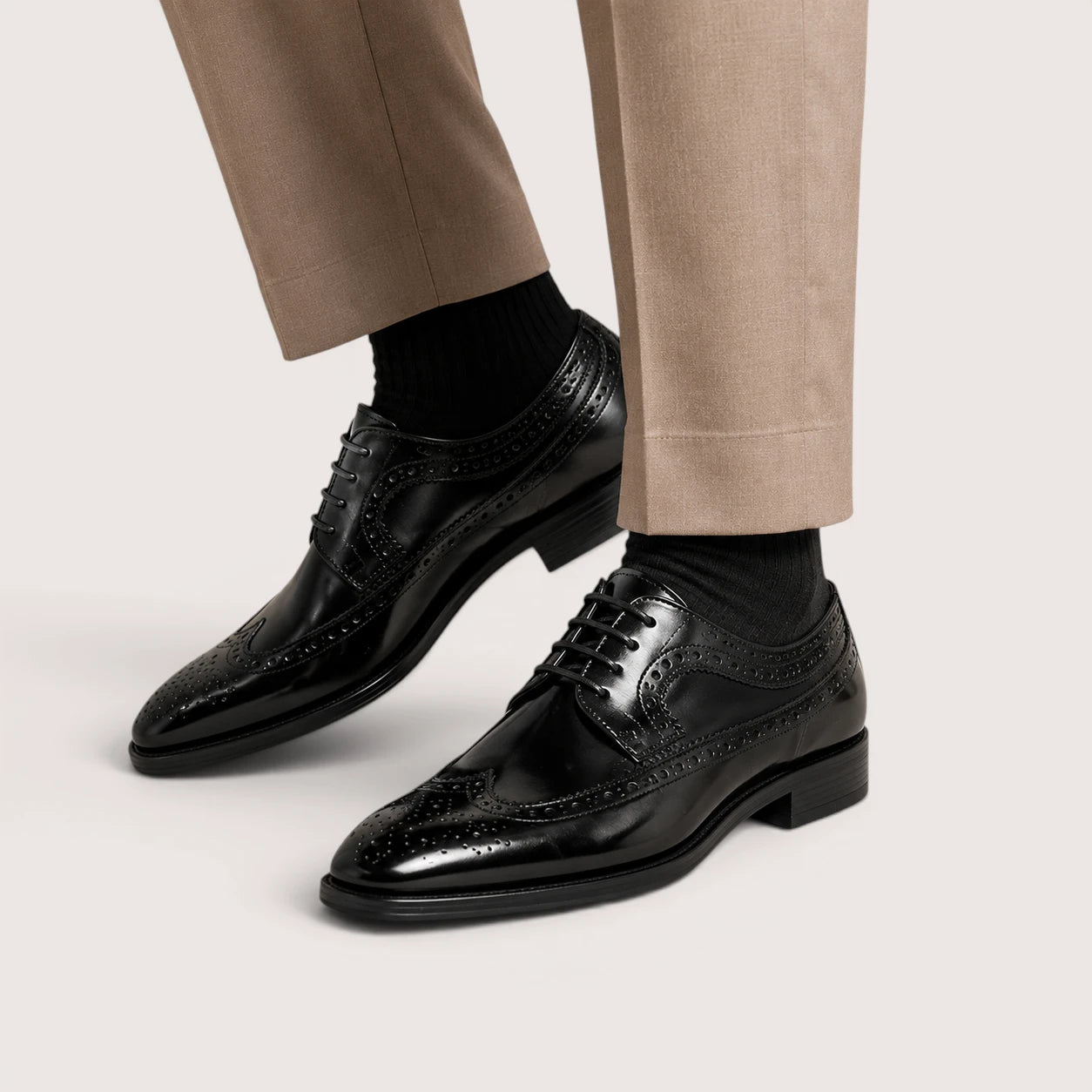 James | Men’s Classic Leather Lace-Up Dress Shoes