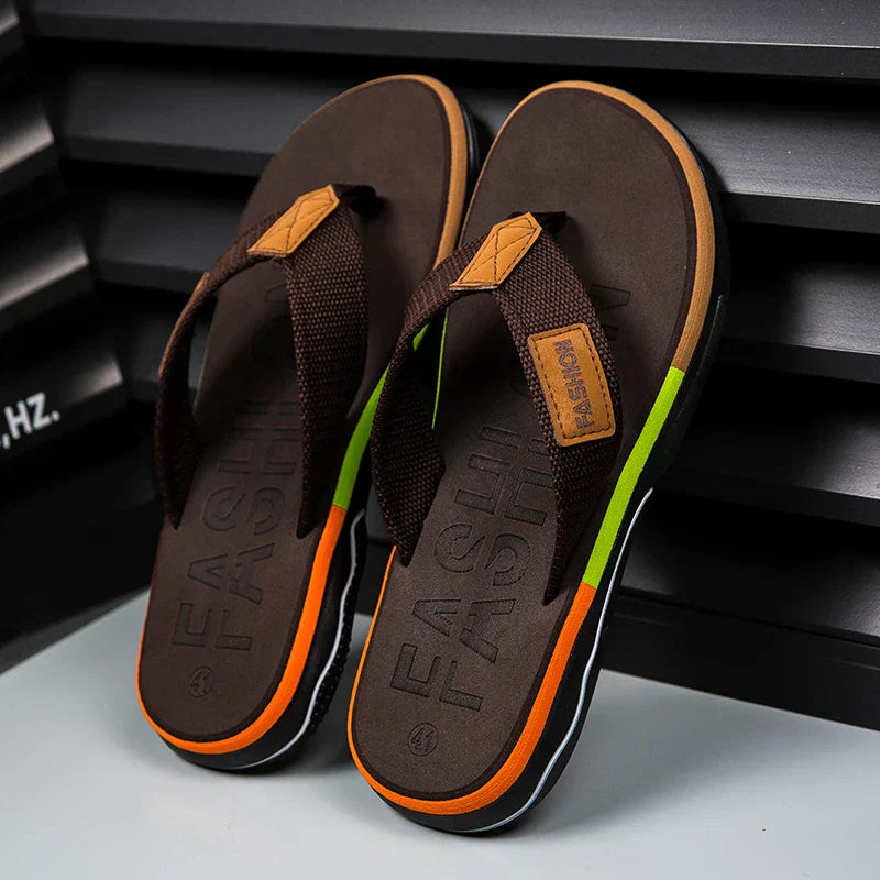 Leo | Men’s Multicoloured Flip-Flops with Contrast Sole