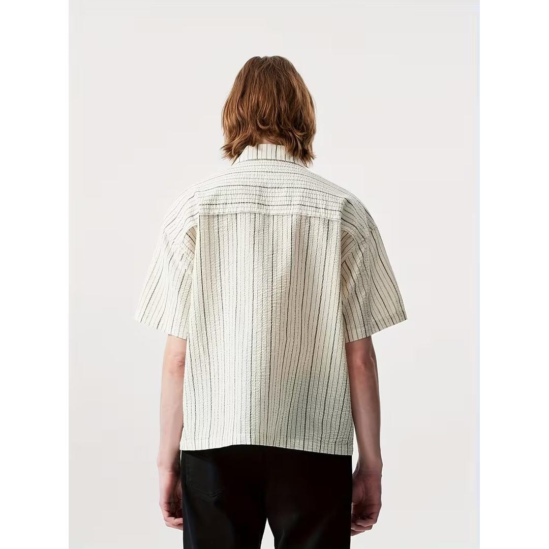 Men’s Casual Short Sleeve Shirt with Striped Texture