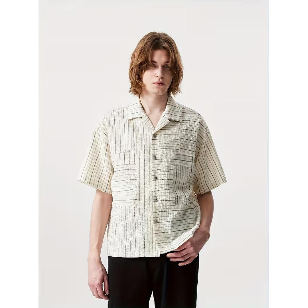 Men’s Casual Short Sleeve Shirt with Striped Texture