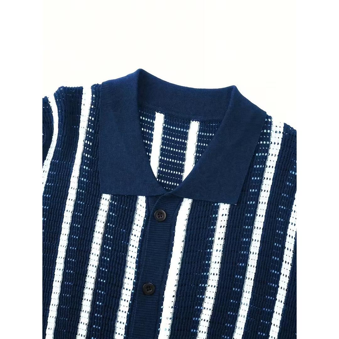 Men’s Short Sleeve Button Shirt with Vertical Pattern