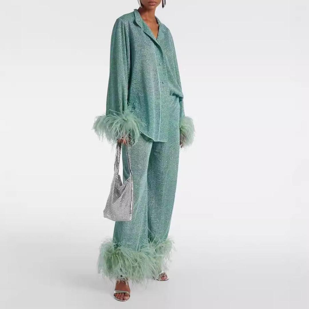 Bianca | Women’s Two-Piece Set with Feather Collar