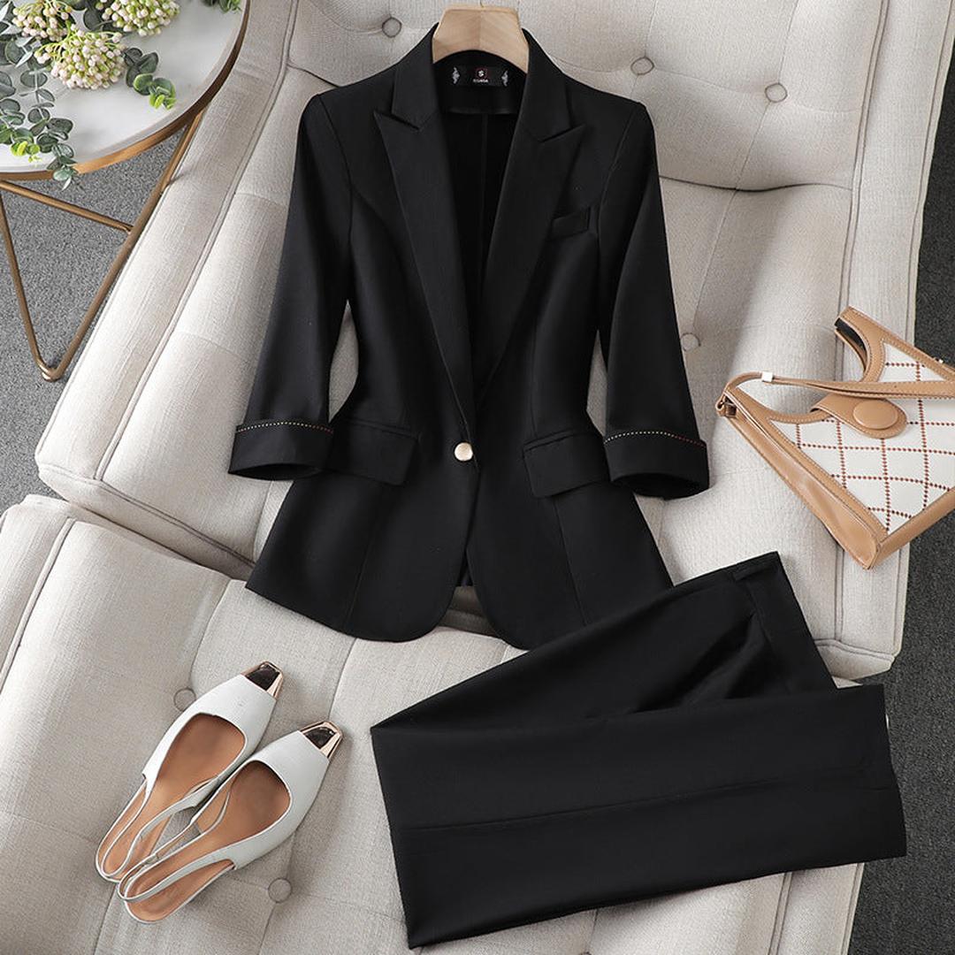 Clara | Women’s Two-Piece Suit Set with Blazer and Trousers