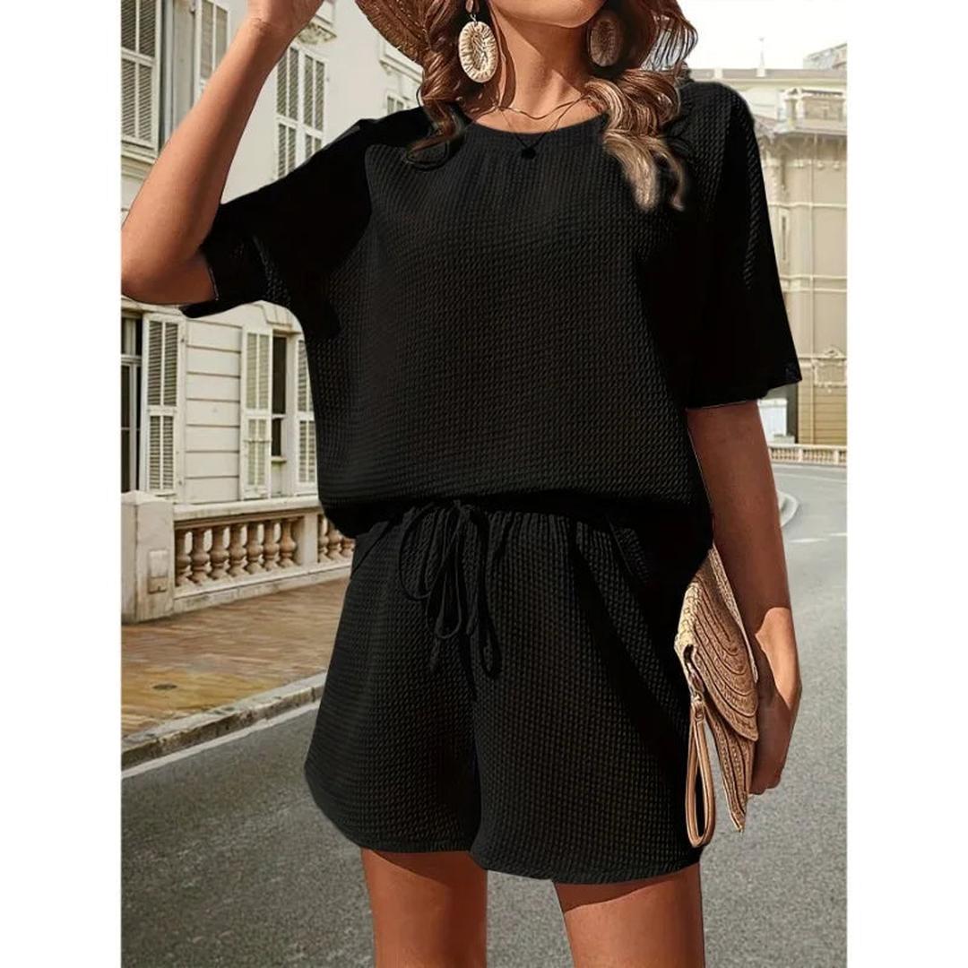 Aria | Women’s Two-Piece Set with Loose Top and Drawstring Shorts