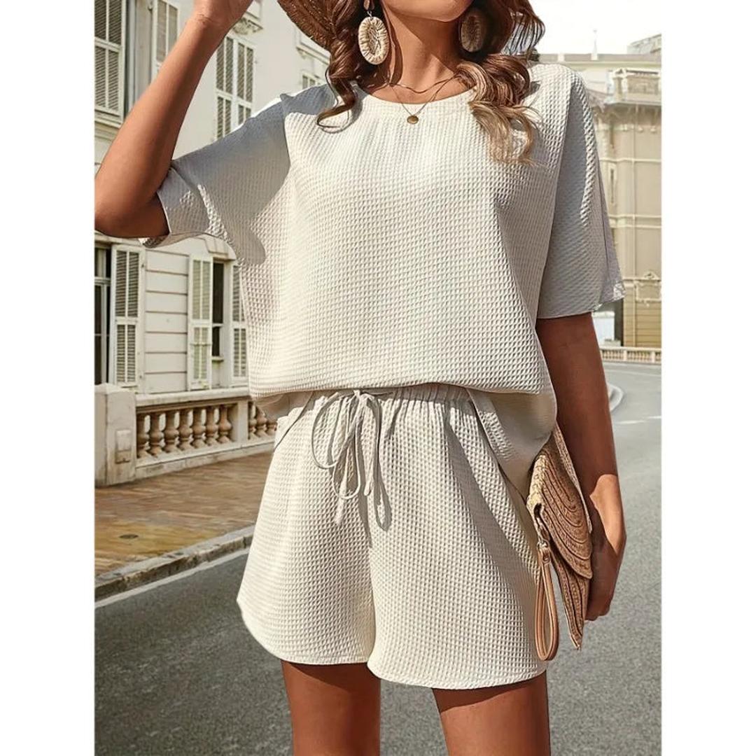 Aria | Women’s Two-Piece Set with Loose Top and Drawstring Shorts