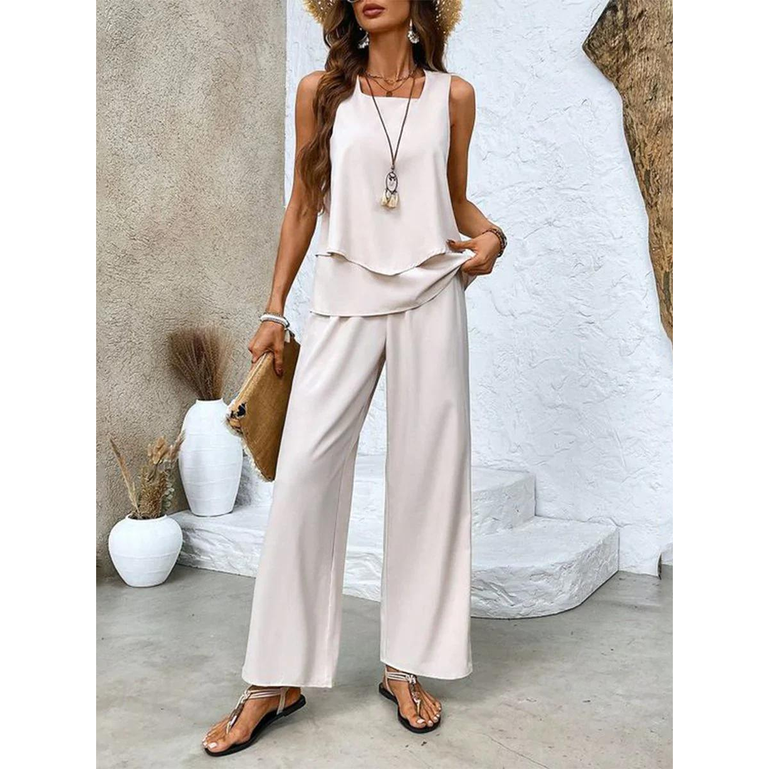 Brittany | Women’s Two-Piece Set with Floral Pattern