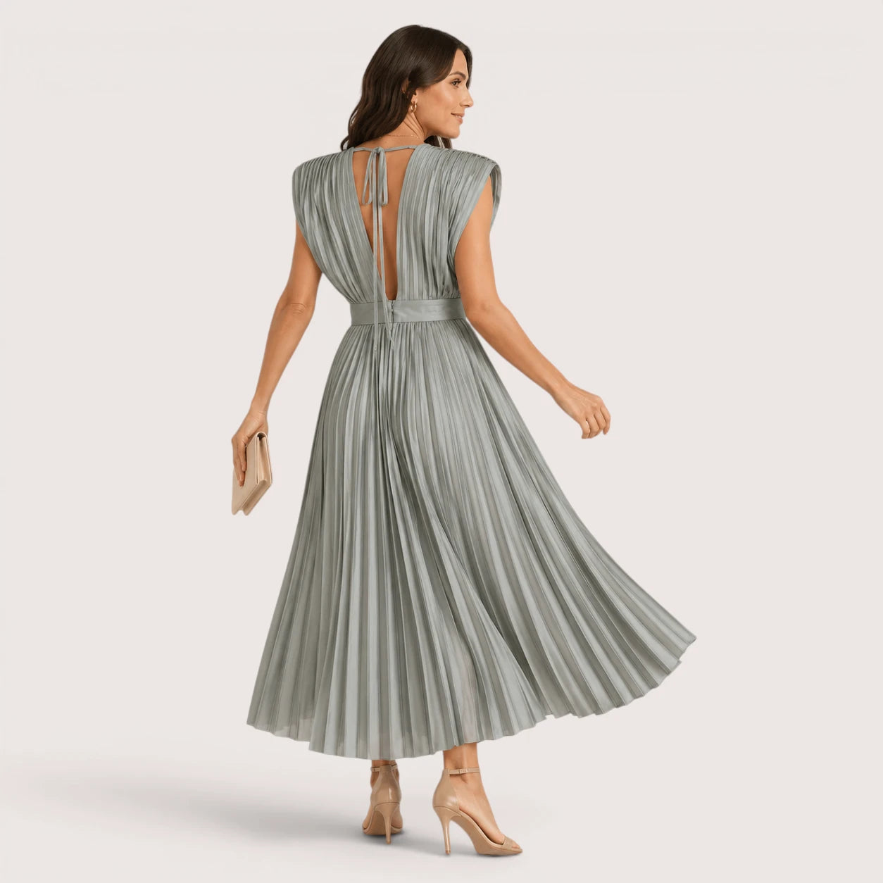 Vivienne | Women’s Sleeveless V-Neck Pleated Dress
