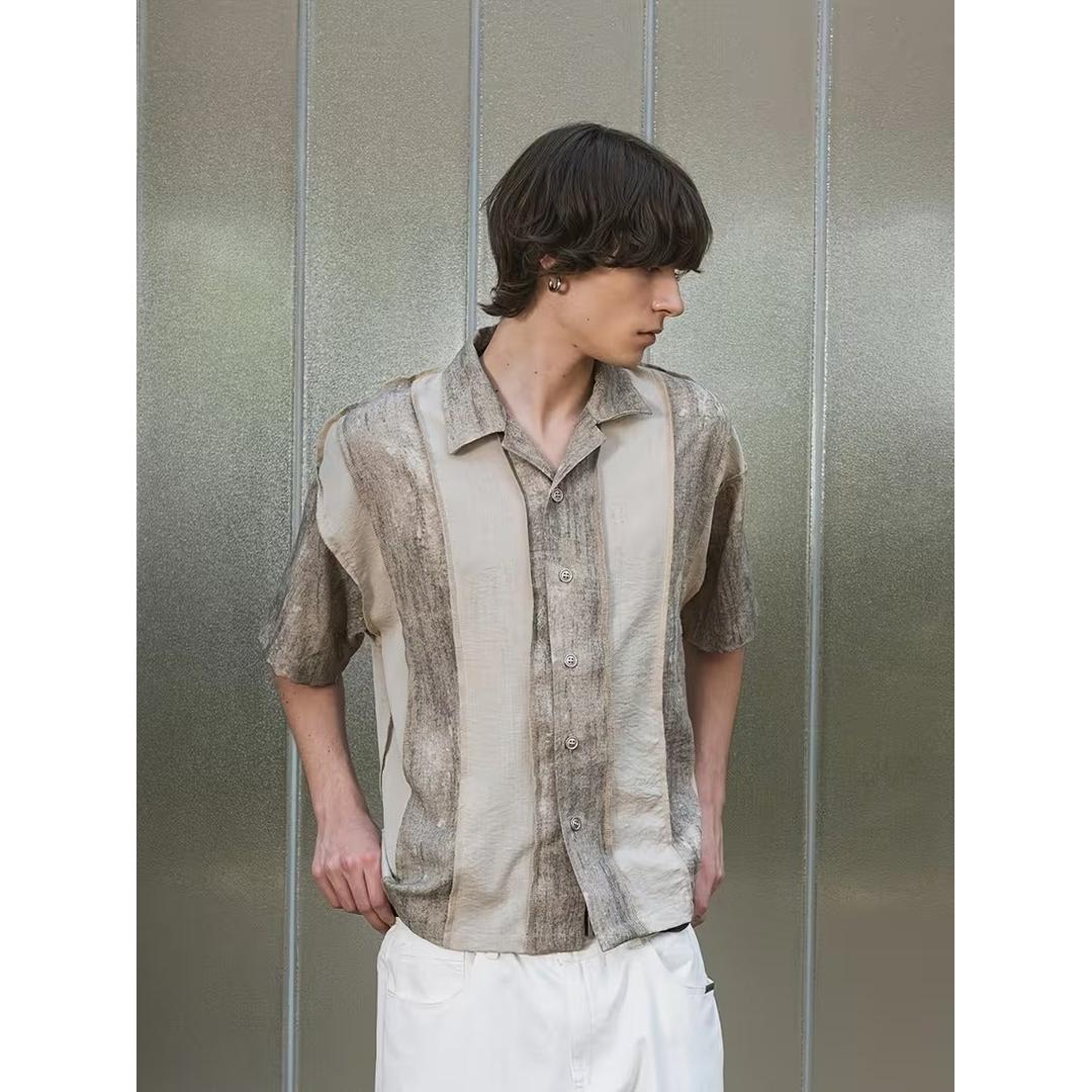 Men’s Casual Short Sleeve Shirt with Panelled Design