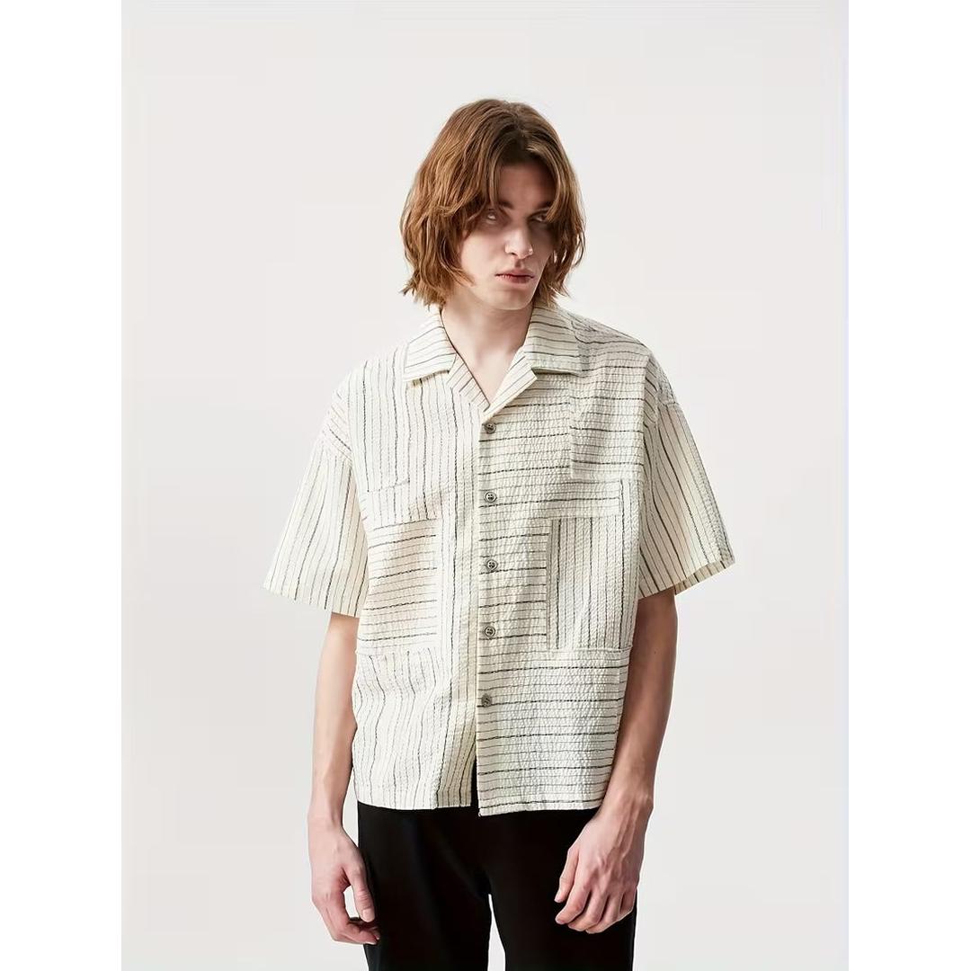 Men’s Casual Short Sleeve Shirt with Striped Texture