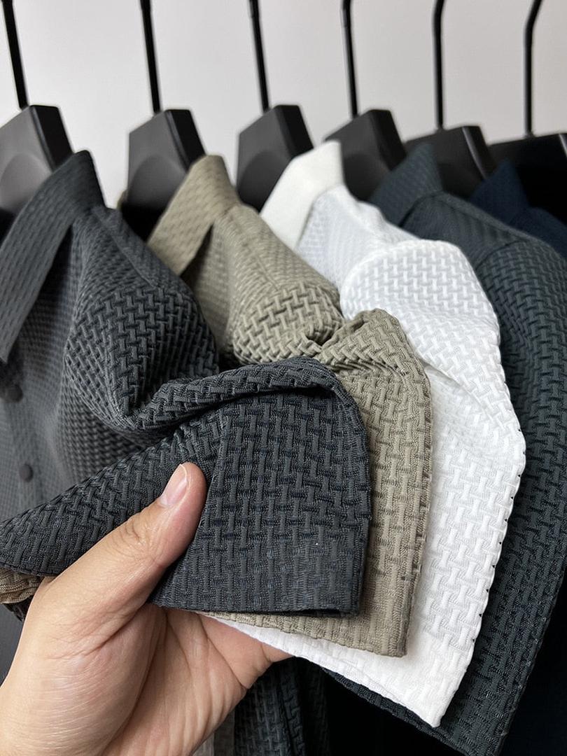 Leo | Men’s Short Sleeve Polo Shirt with Textured Pattern