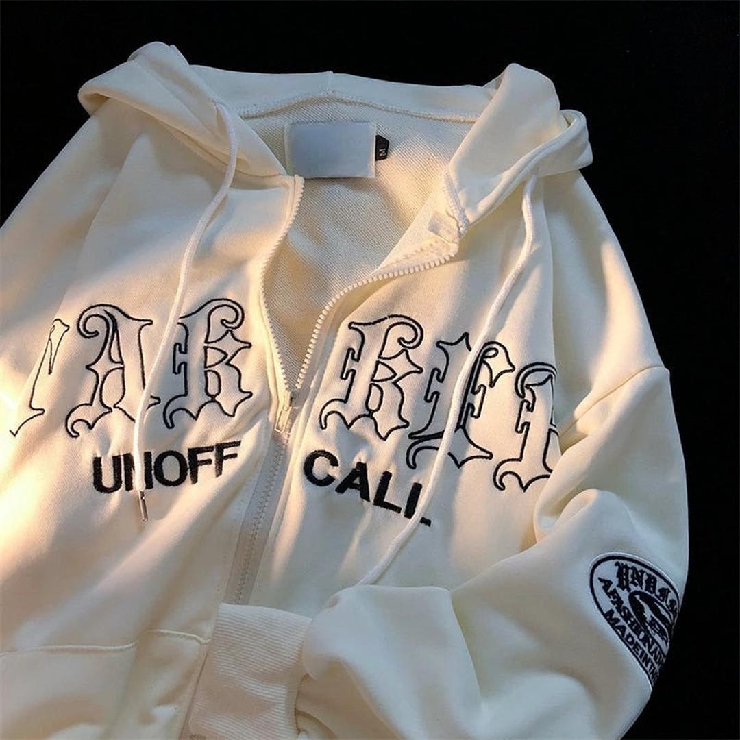 Logan | Men’s Oversized Zip-Up Hoodie with Front Print