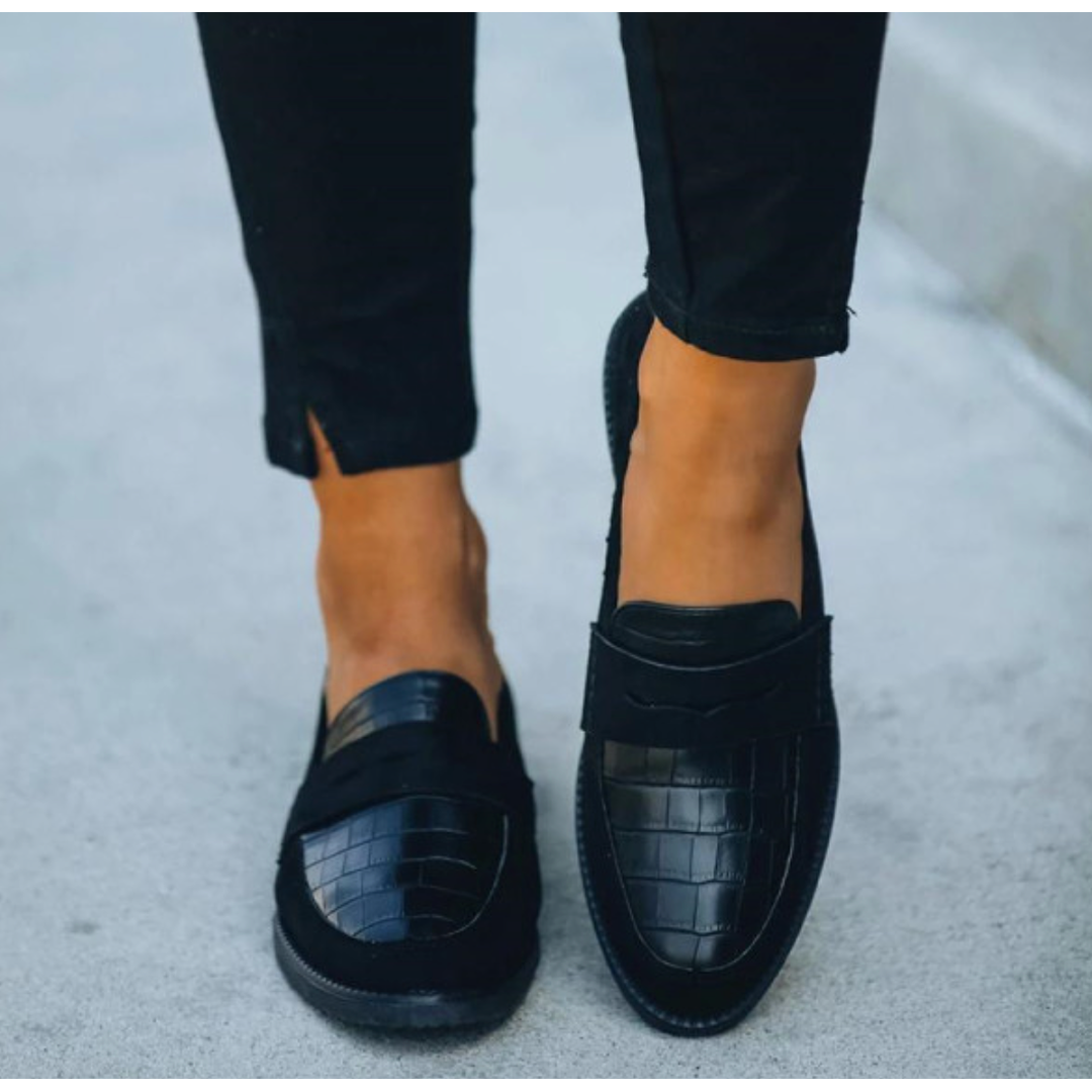Clara | Women’s Black Formal Closed-Toe Dress Shoes
