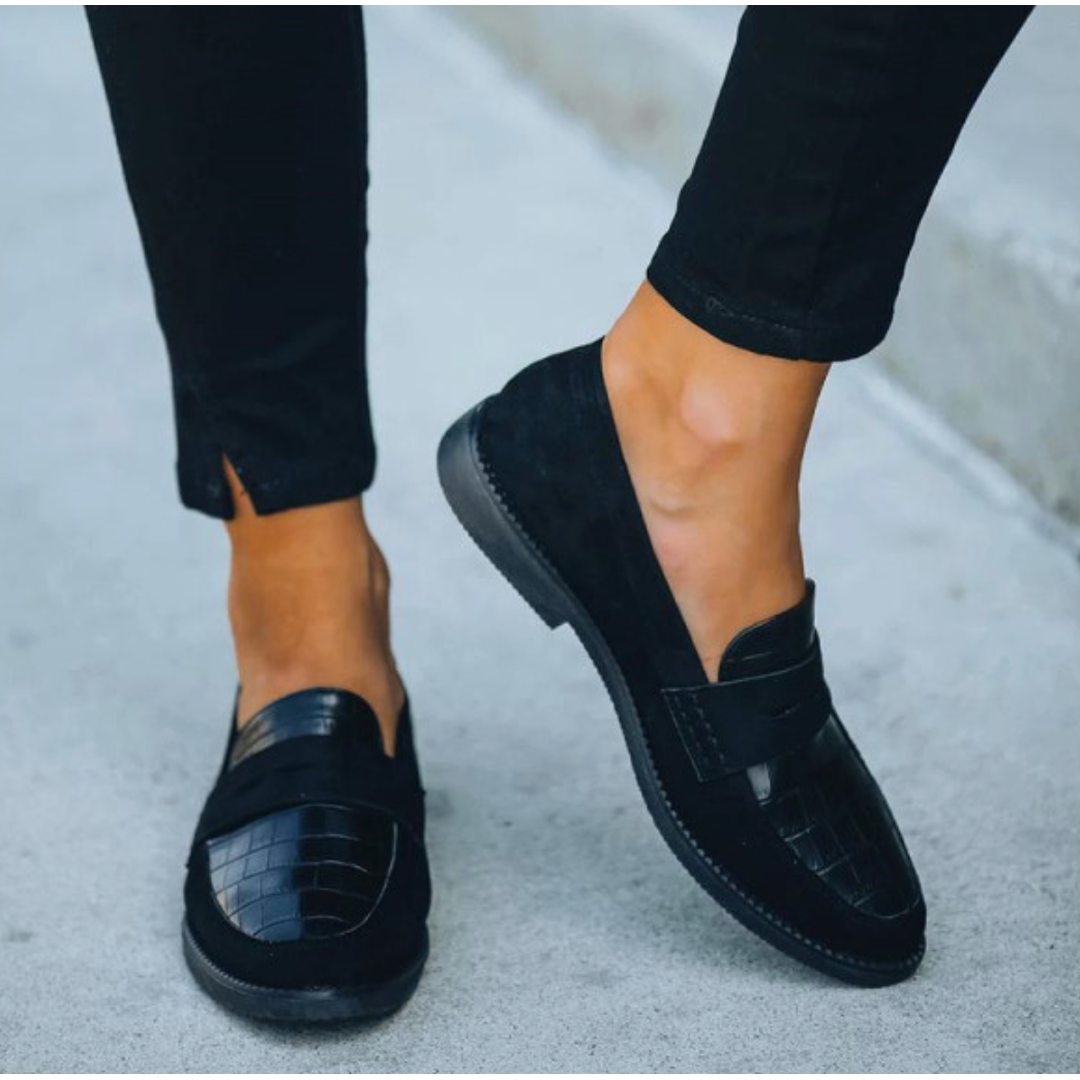 Clara | Women’s Black Formal Closed-Toe Dress Shoes