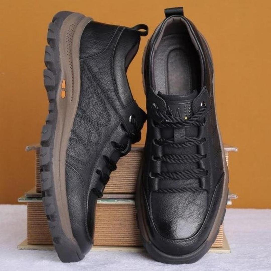 Logan | Men’s Leather Lace-Up Sneakers with Thick Rubber Sole