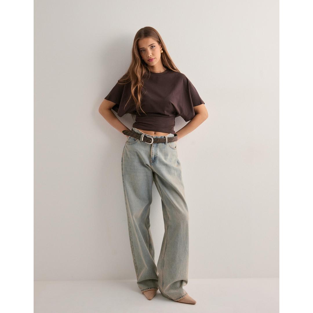Alyssa | Women’s Short Sleeve T-Shirt with Flared Sleeves